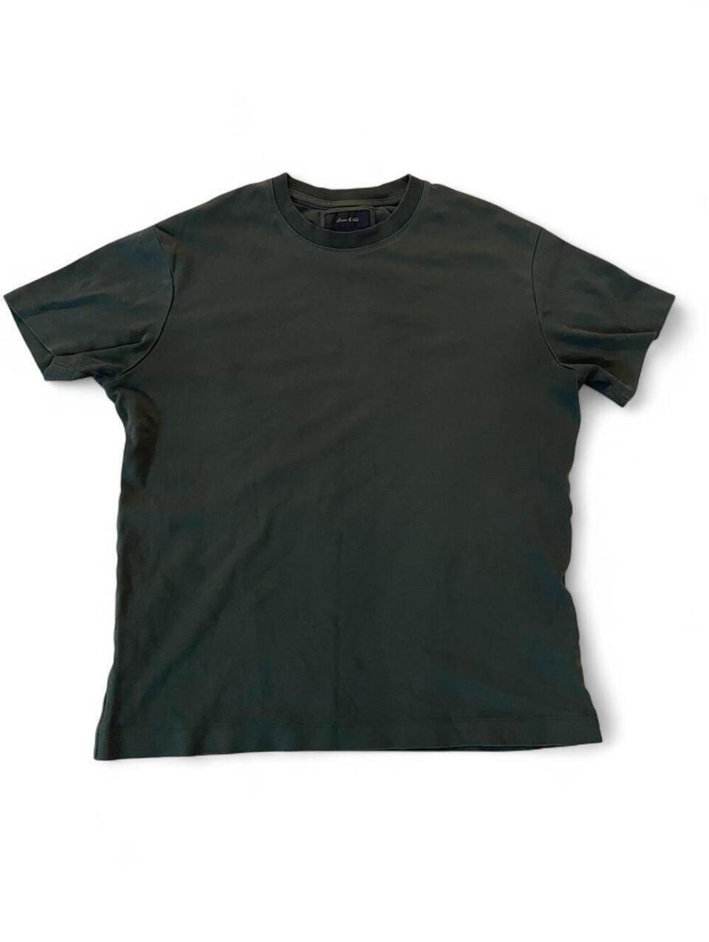 Green Fitted tee shirt